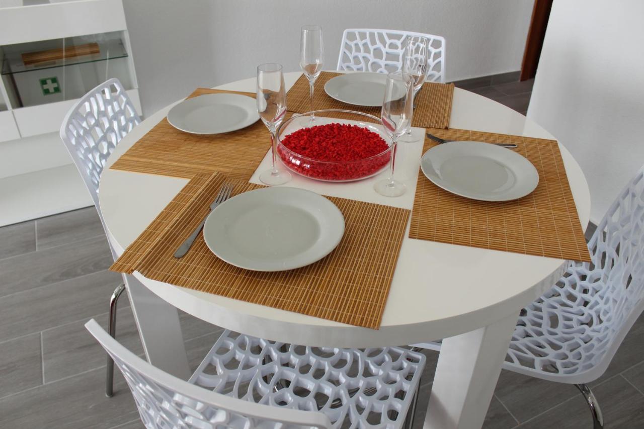 בנאלמדנה Apartamento Pueblo Quinta מראה חיצוני תמונה