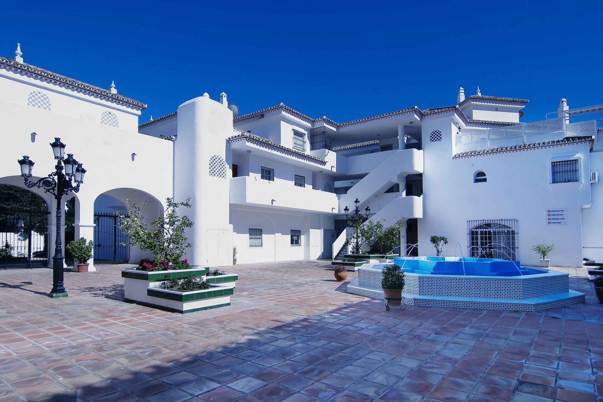 בנאלמדנה Apartamento Pueblo Quinta מראה חיצוני תמונה