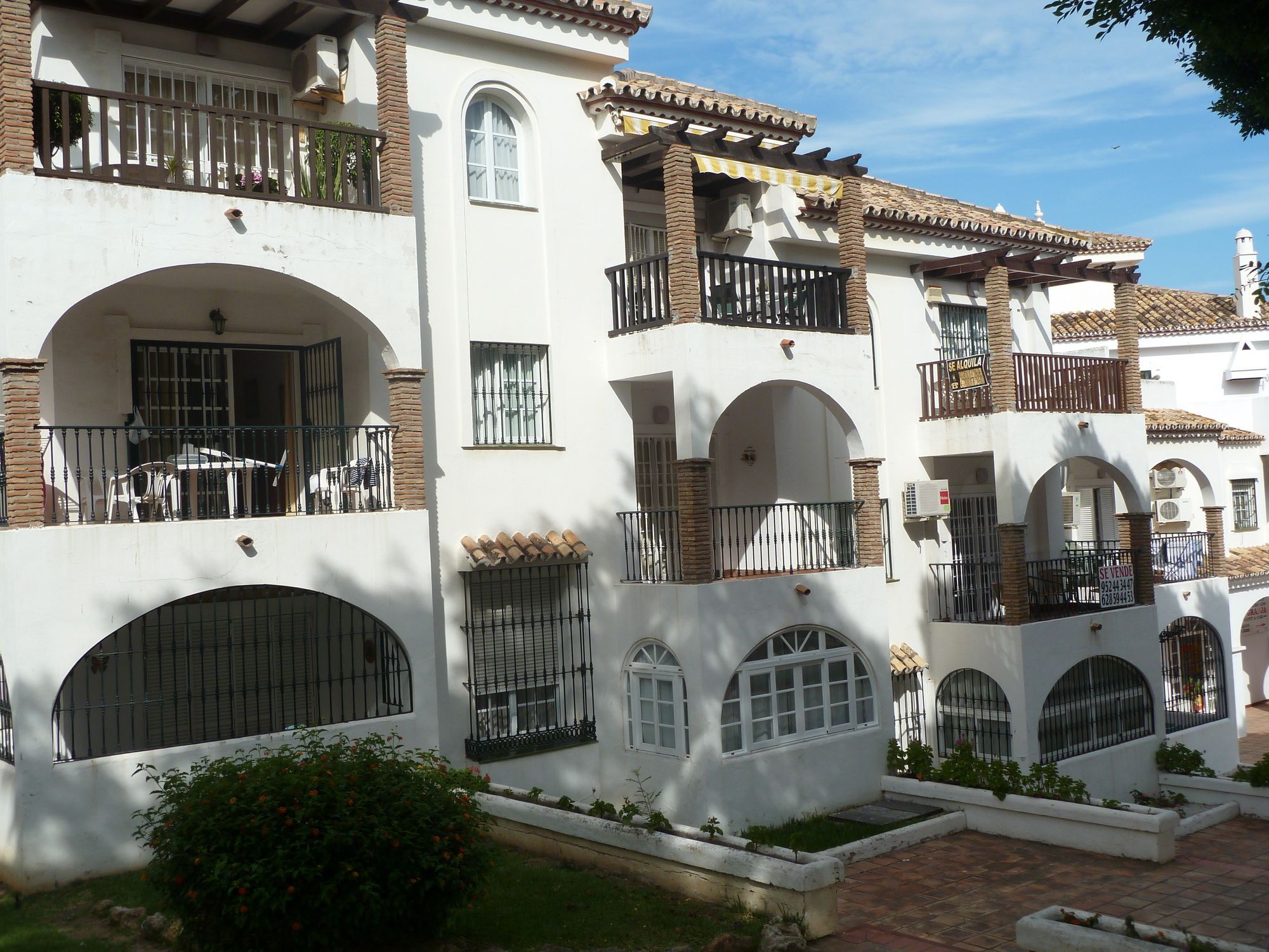 בנאלמדנה Apartamento Pueblo Quinta מראה חיצוני תמונה